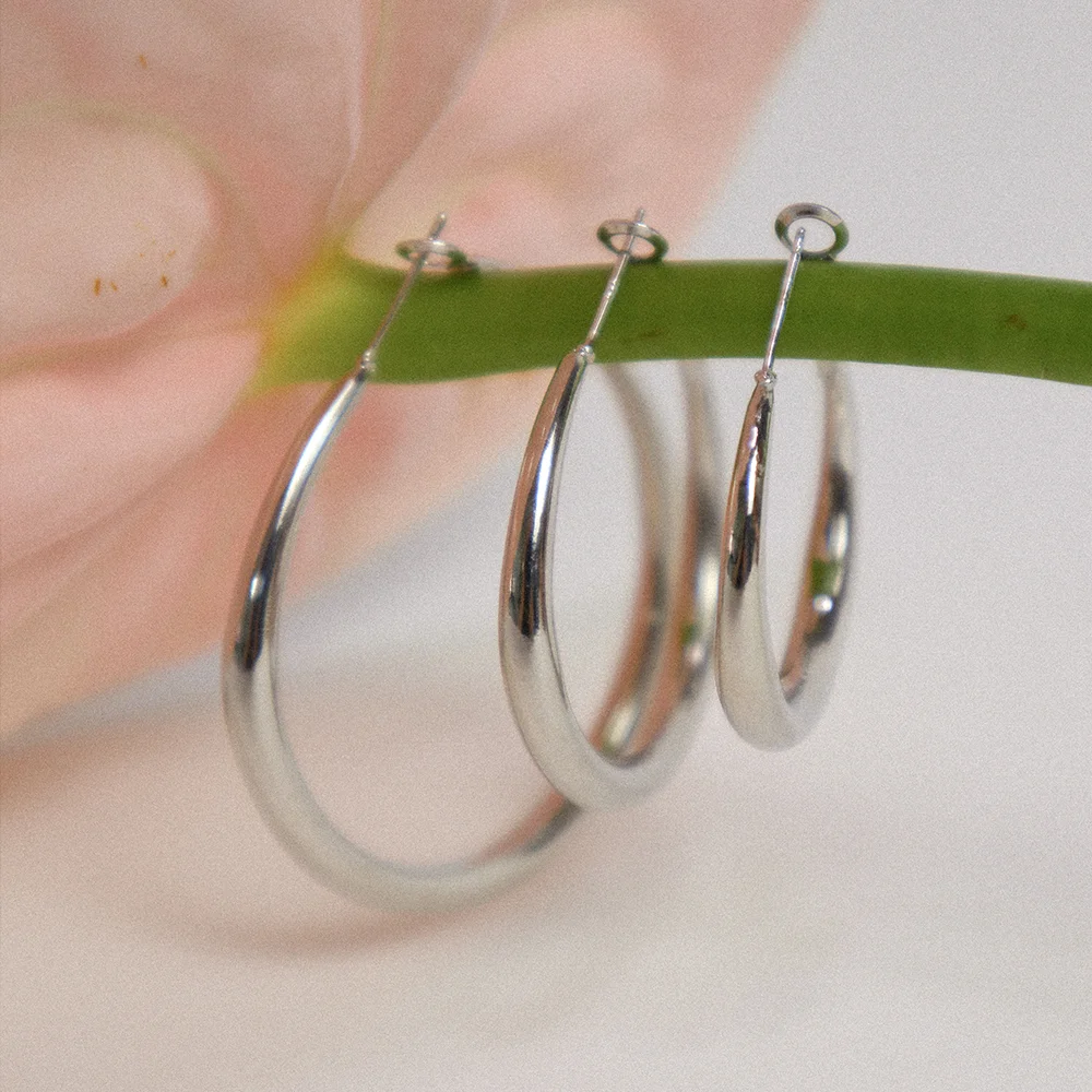 Ethereal 925 silver hoop earring