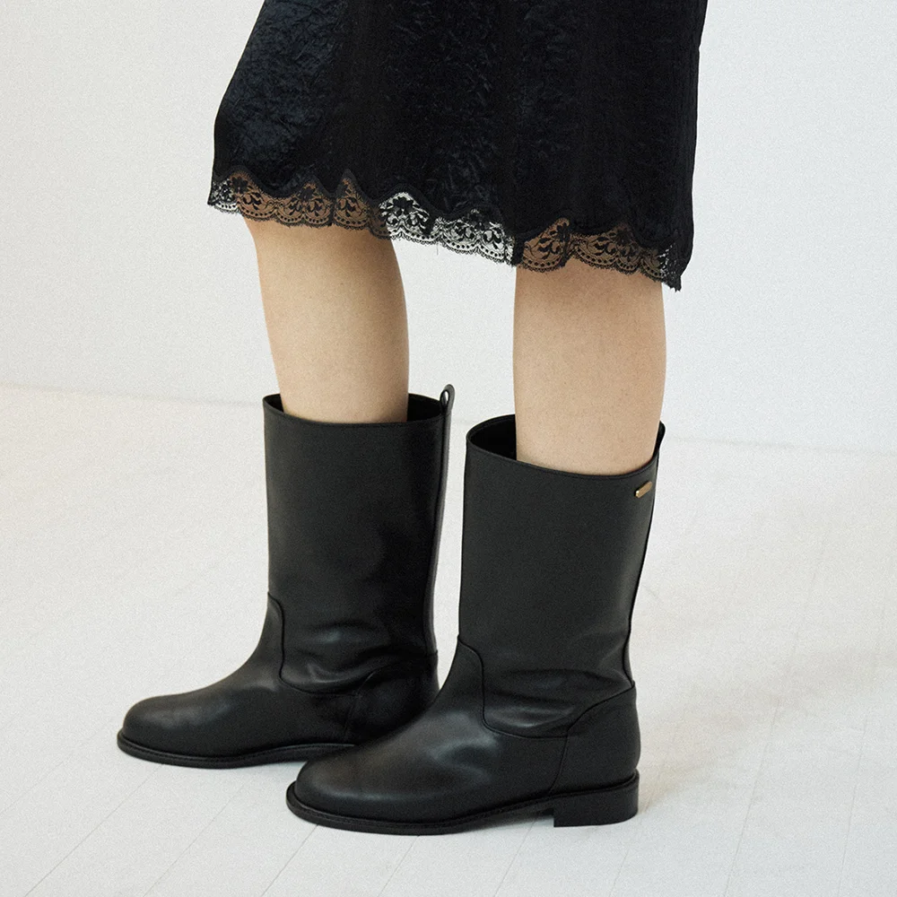 INTER BOOTS (BLACK)