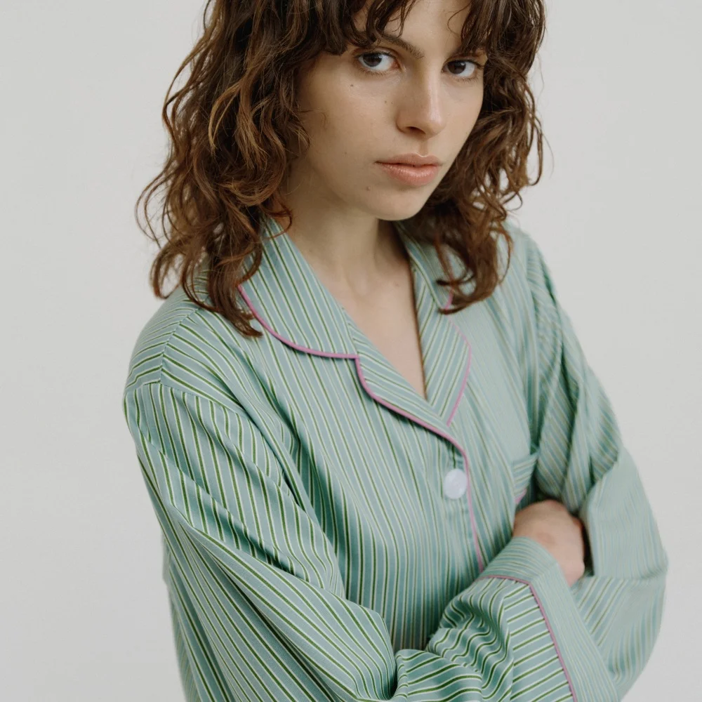 (w) Yard Pajama Set