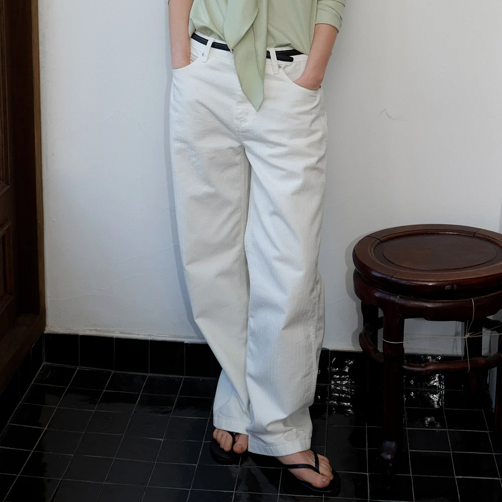 Herringbone semi wide white denim pants_white