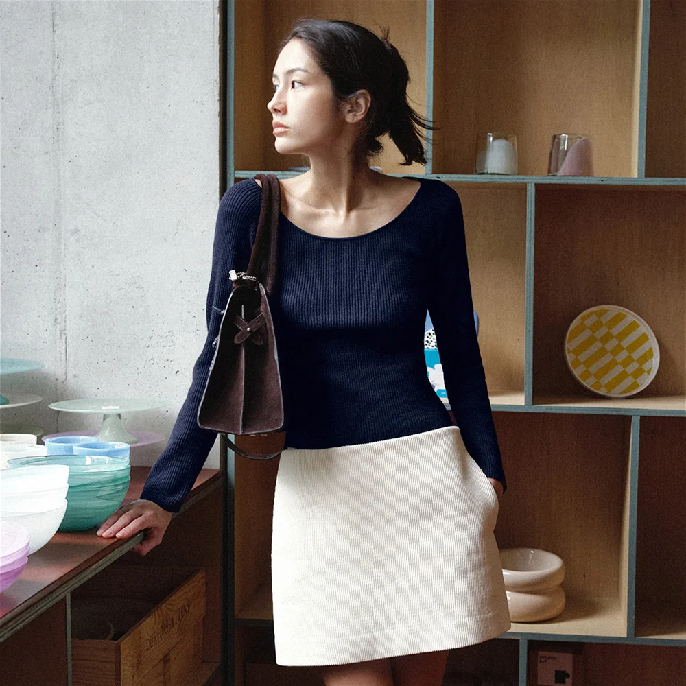 Lua Scoop Neck Ribbed Top (Navy)