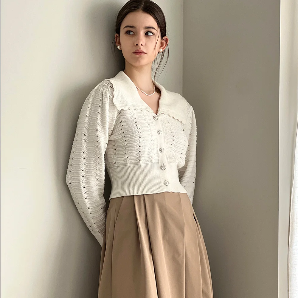 Rose Collar knit cardigan