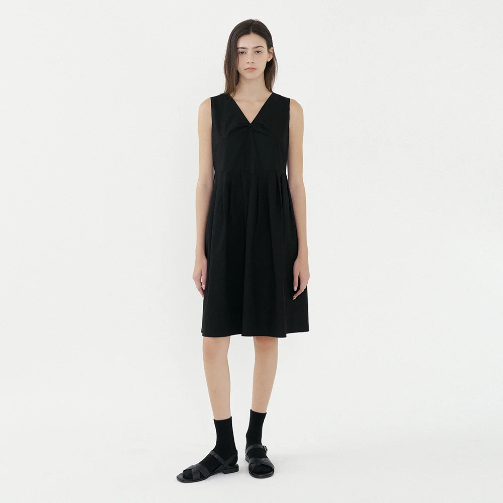V-Neck Pleats Ops (Black)