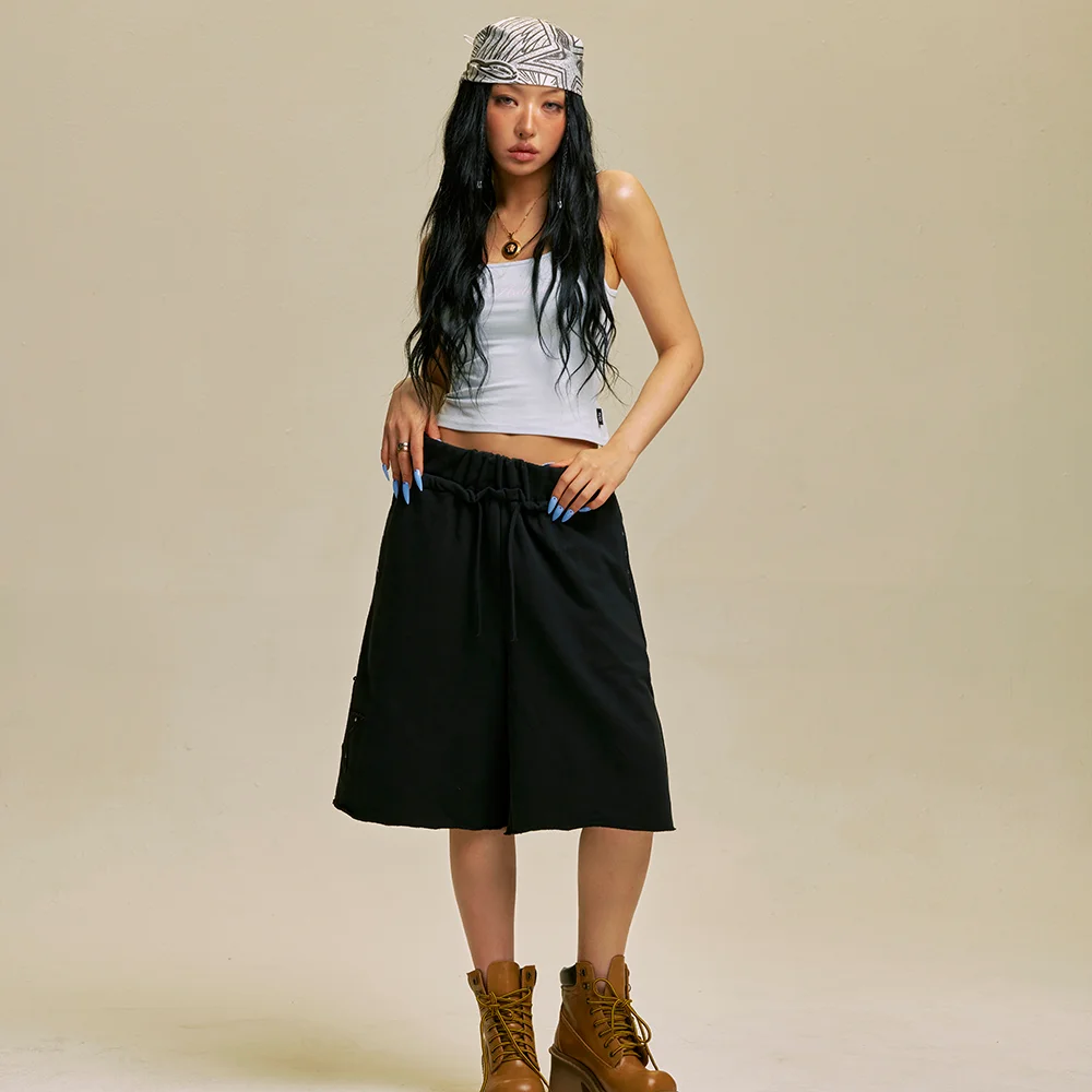 STAR PATCH BERMUDA SWEAT SHORTS_BK