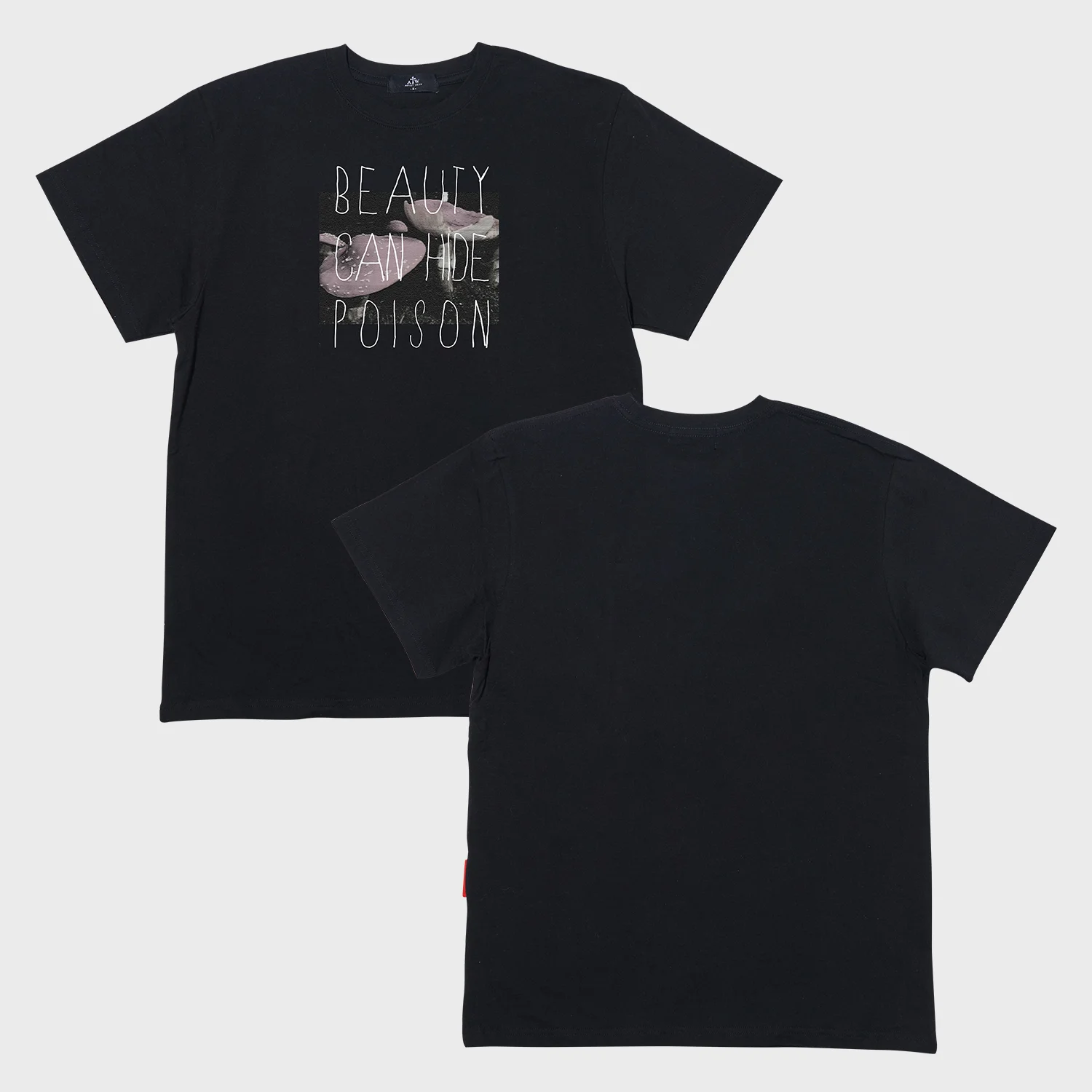 Poison Beauty 短袖T恤 - 2COLOR