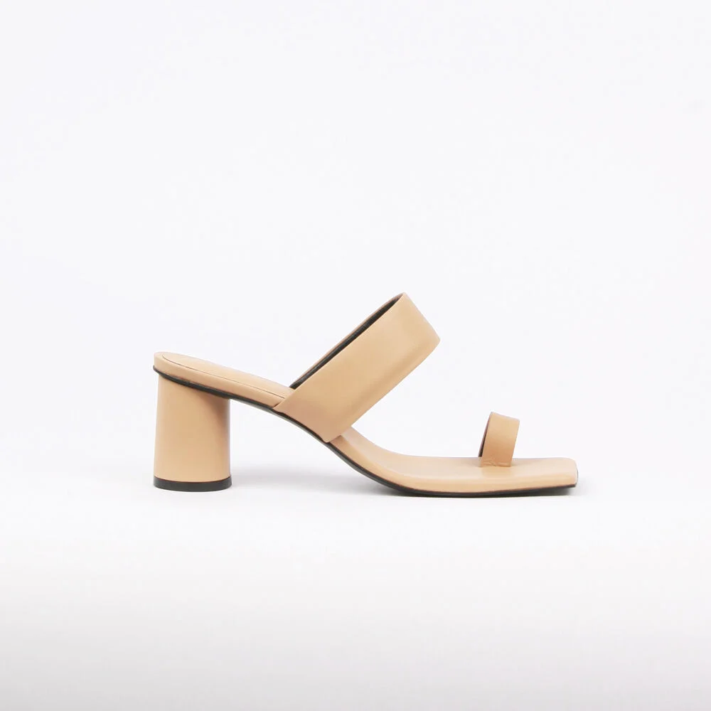 Lana Sandals Leather Beige