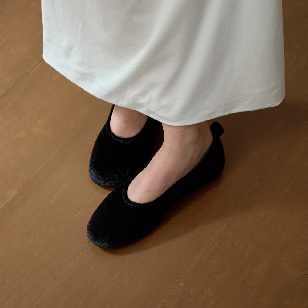 LEVA Fur Round Flats (3color)
