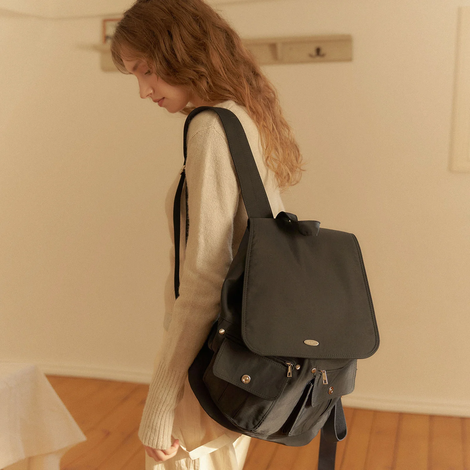 MULTI STUD BACKPACK