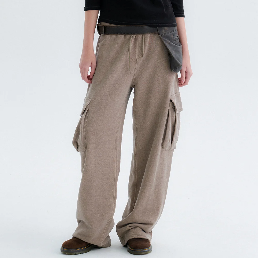 Benton Pigment Cargo Sweatpants - Khaki Beige