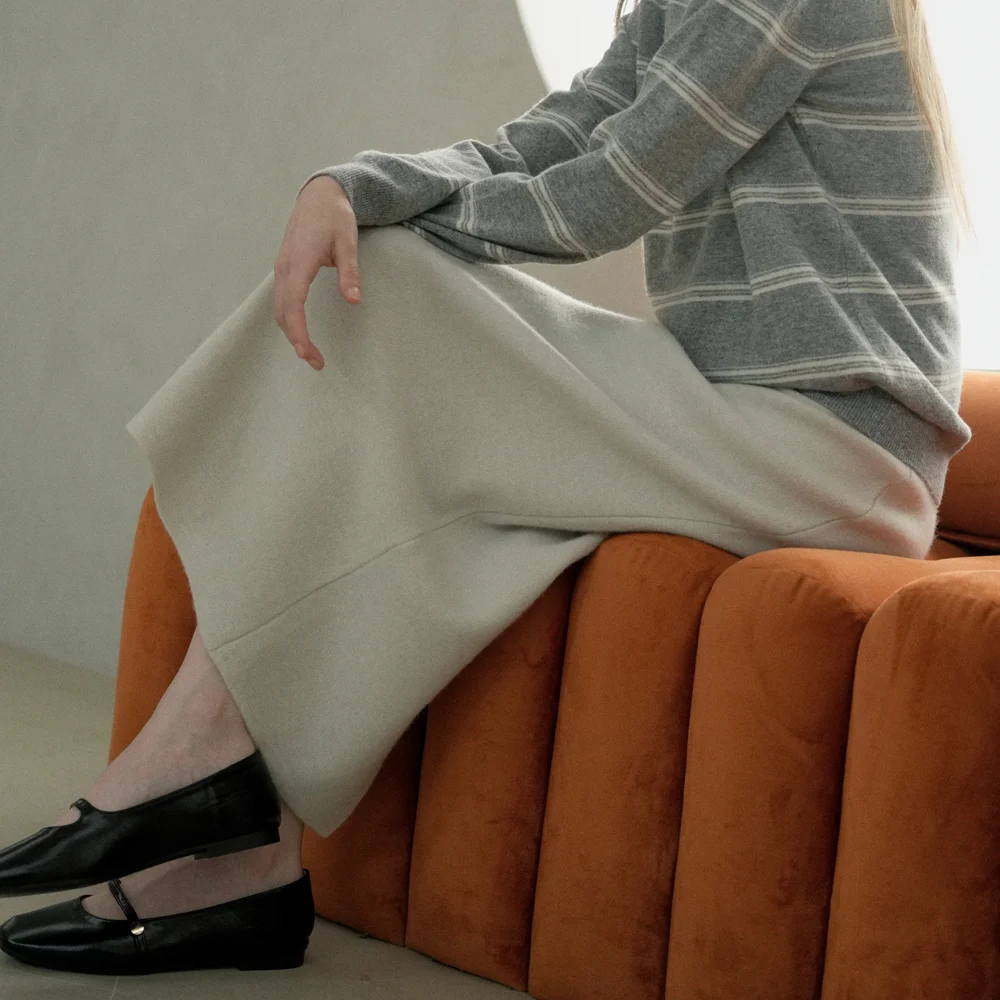 Merino Wool 100% Knit Skirt (Salted cream)