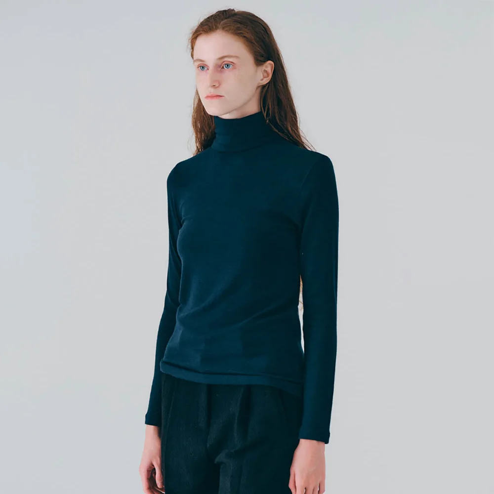 Basic wool turtleneck top (Navy)