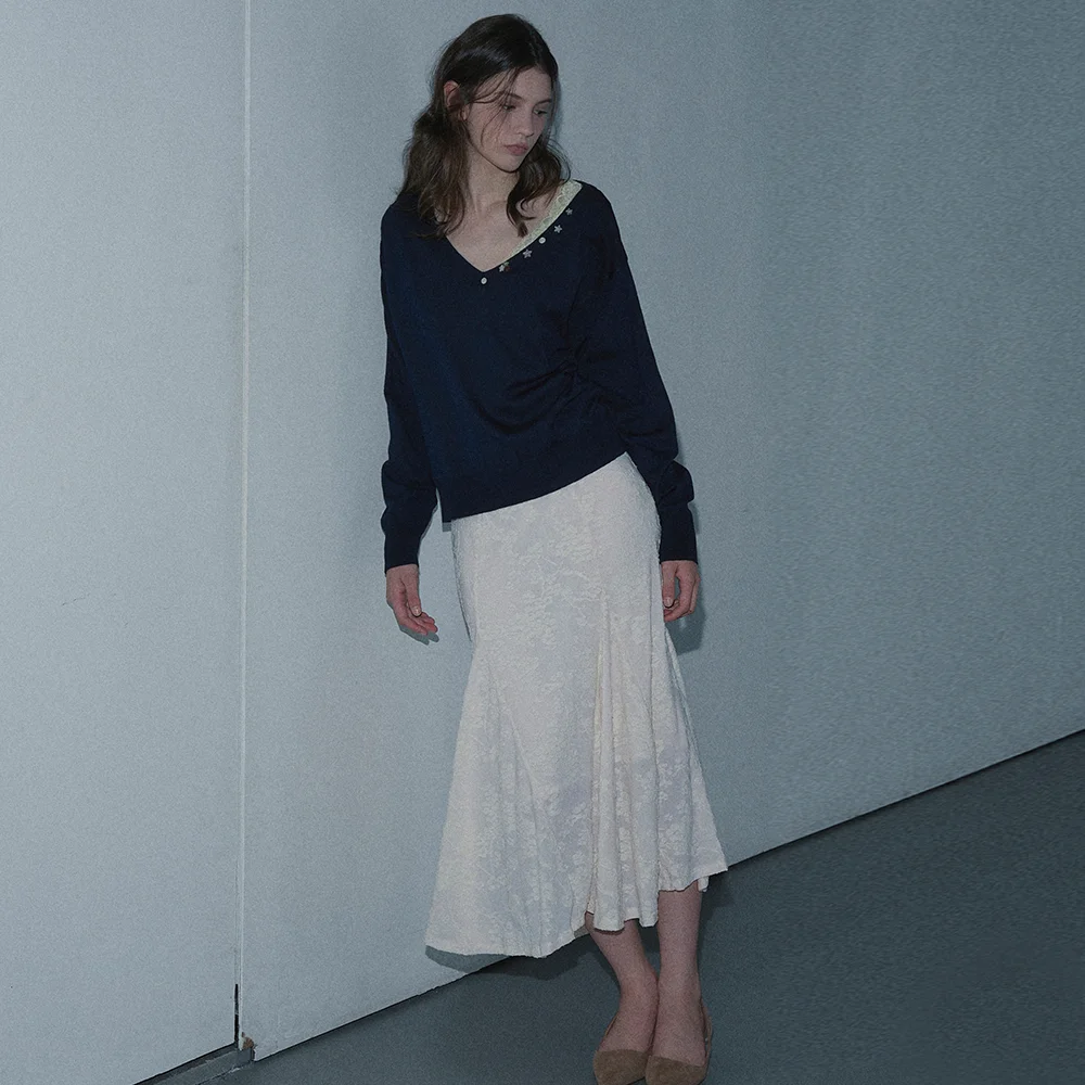 PANEL FLARE LONG SKIRT (IVORY)