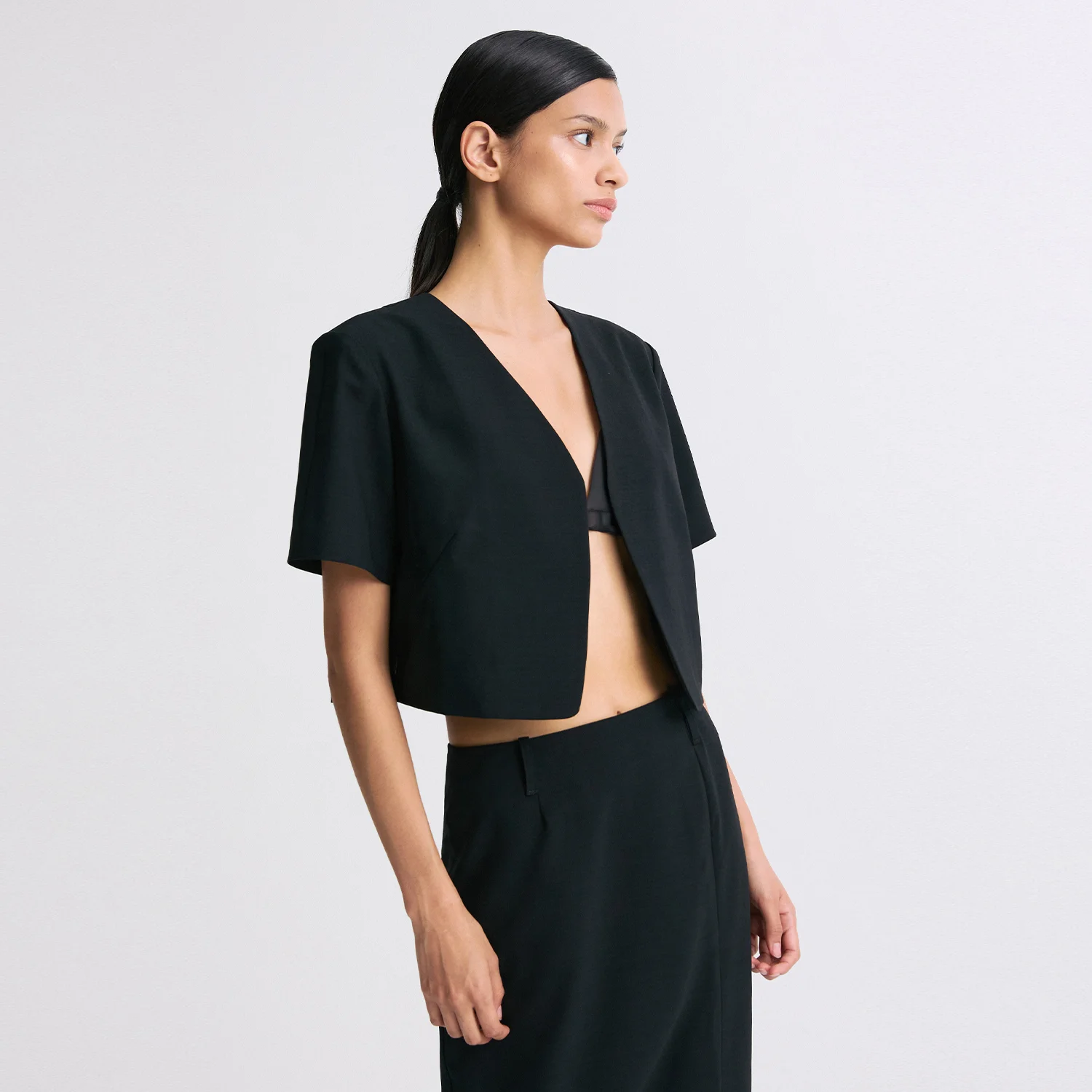 OPEN-FRONT CROPPED JACKET