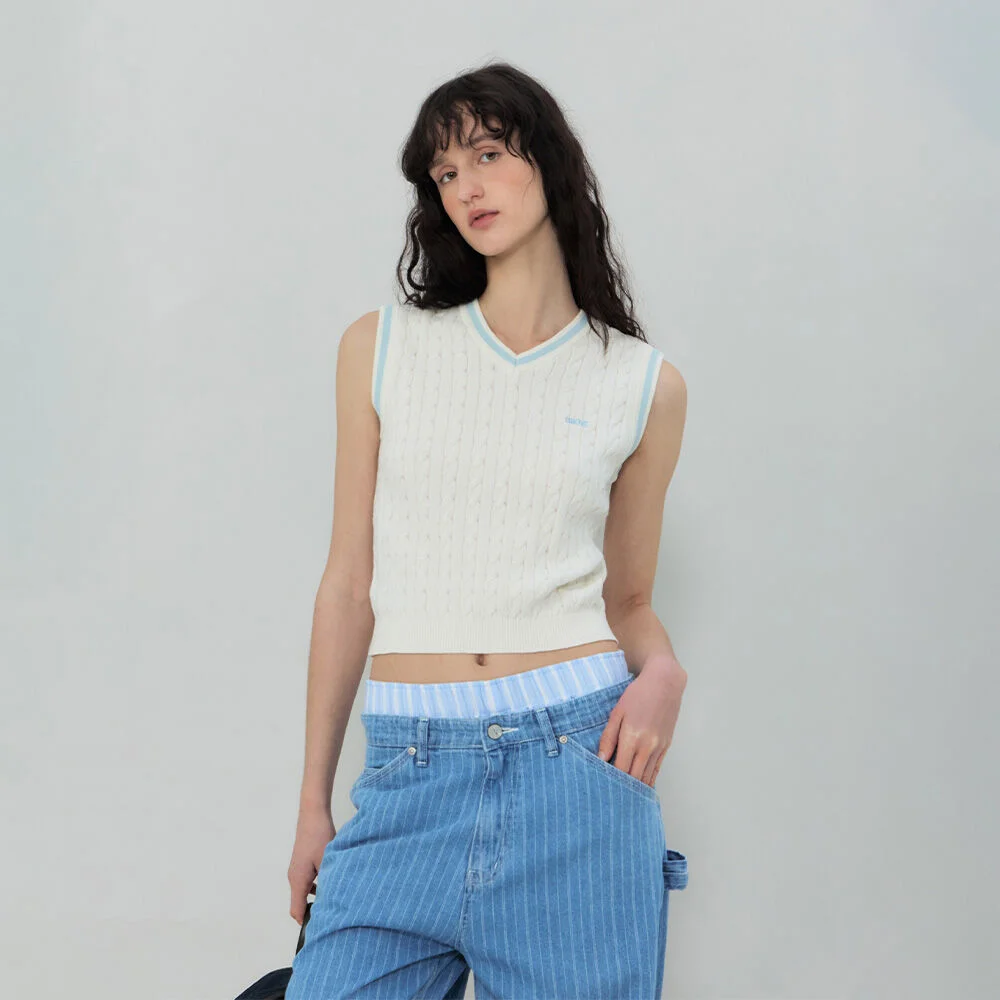 KOA V-NECK KNIT VEST (IVORY)