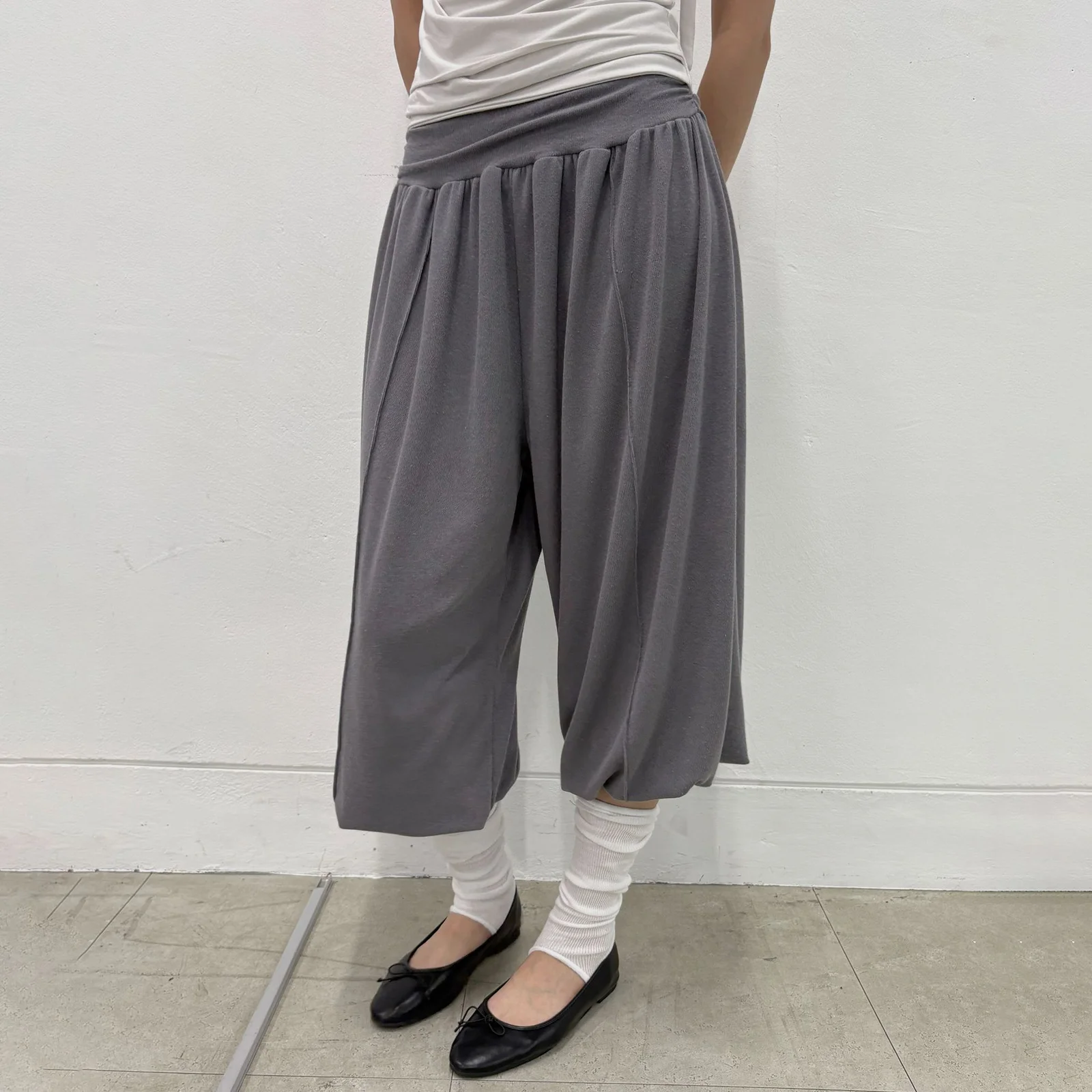 Wide Capri Pants (FL-270_Dark Gray)