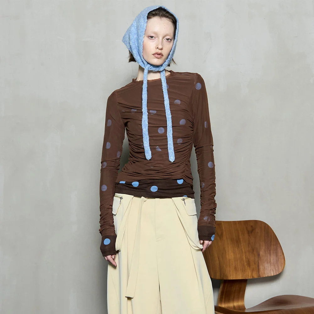 (W) SHEER DOT LAYERED TOPS (BRN)