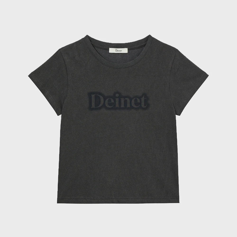 SPRAY LOGO PIGMENT T-SHIRT IN CHARCOAL