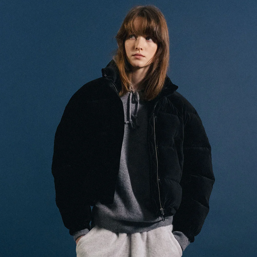 Velvet cropped puffer jacket (Black)