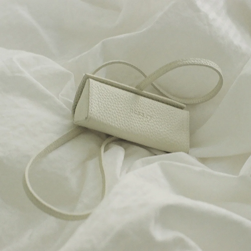 Lipstick Bag (lvory)