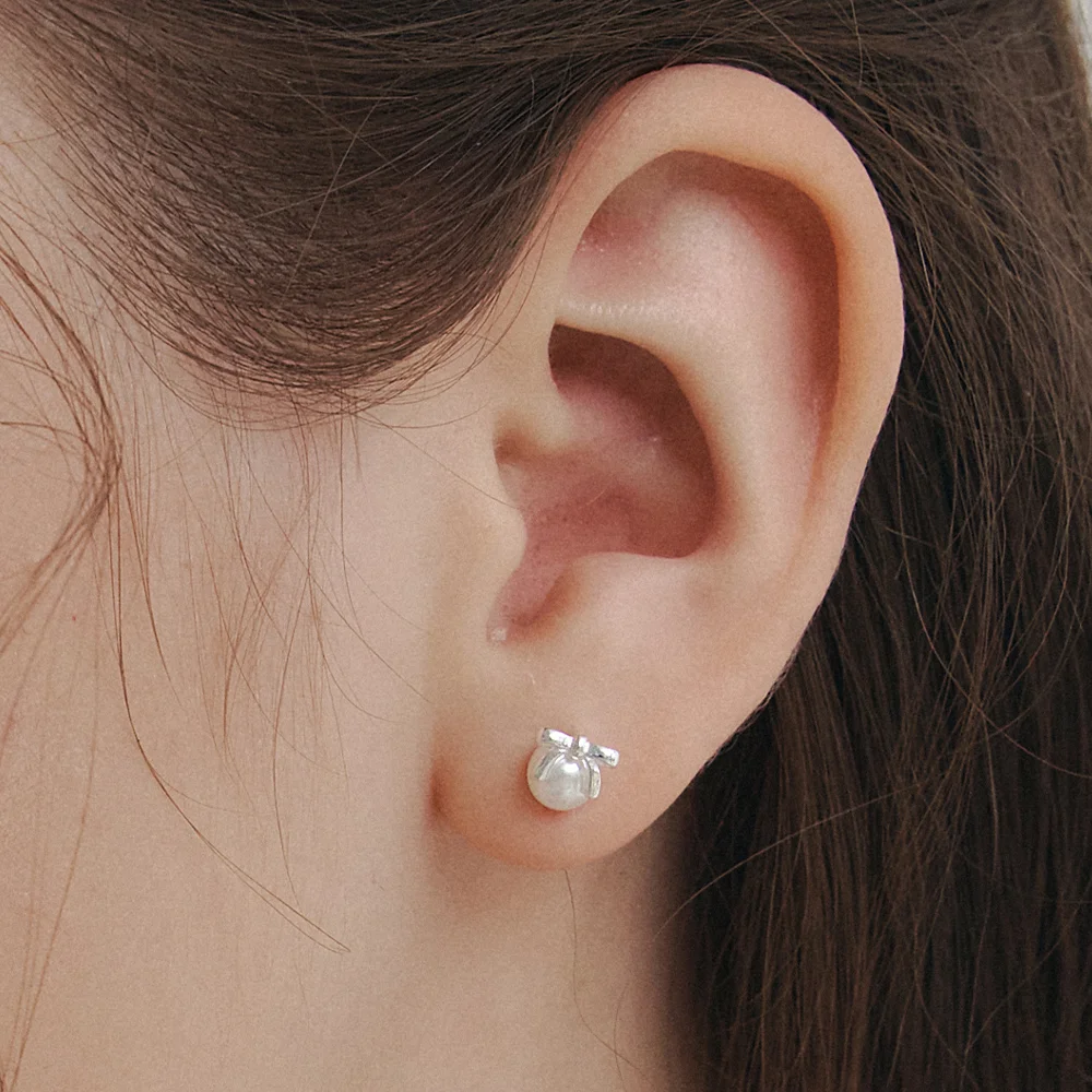 Ribbon Bon Earrings. EA1743