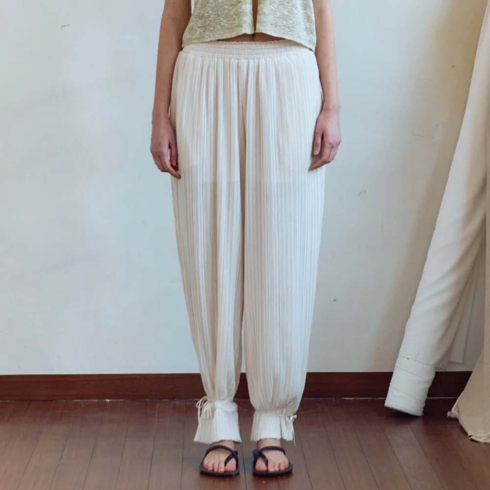 City Pleated Pants (Ivory)
