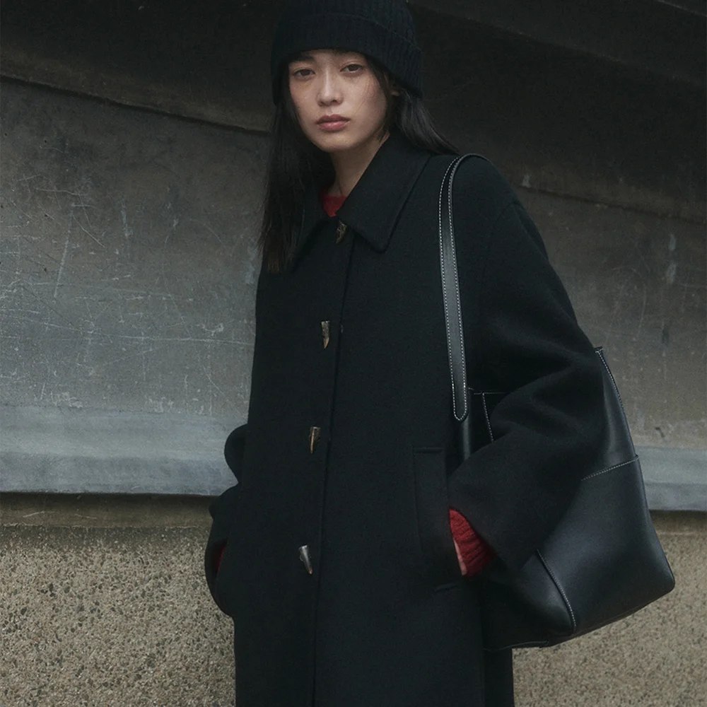 STITCH LEATHER BUCKET BAG_BLACK