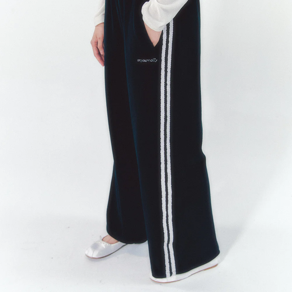Velvet Lace Track Pants Black