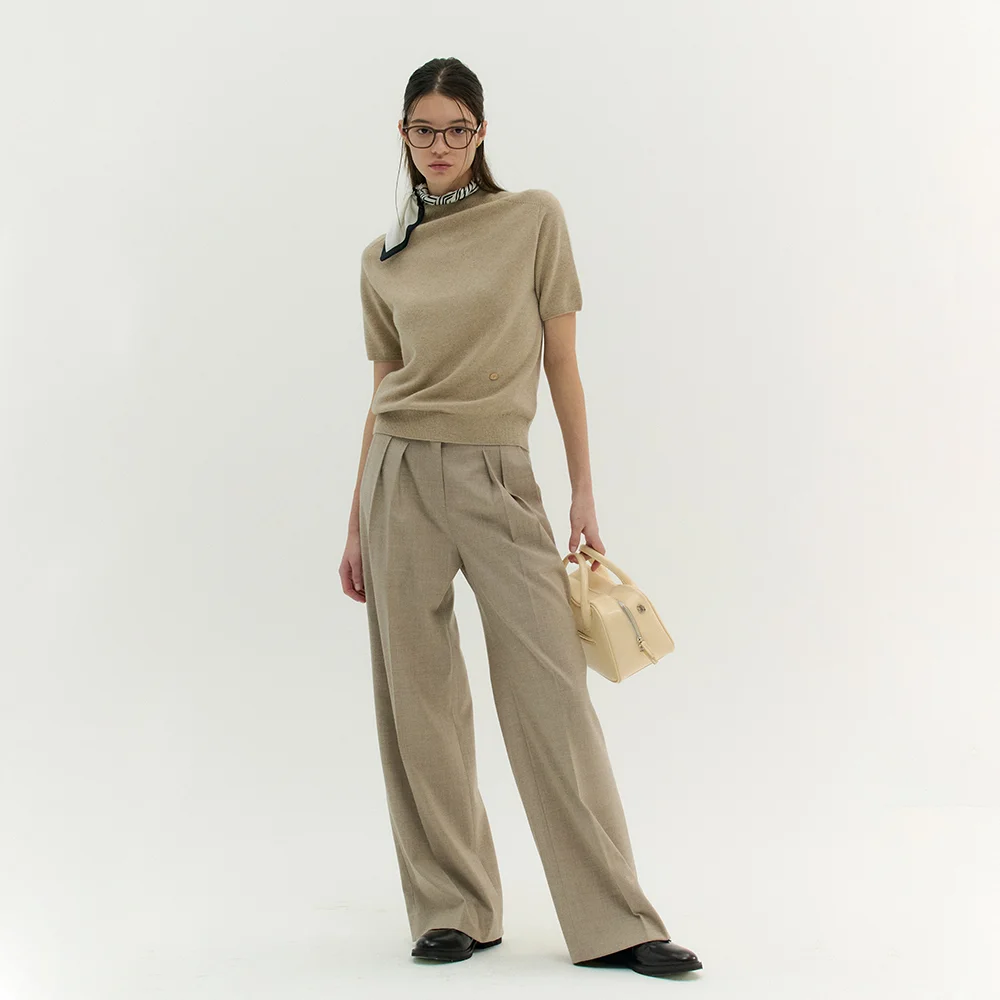 TWO-TUCK WIDE WOOL PANTS (greige)