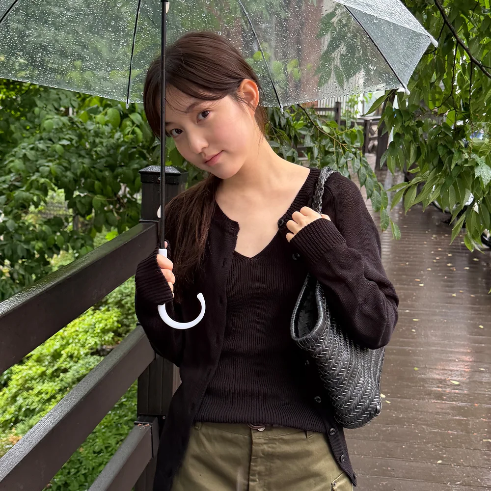 SLIM LINEN TOP (BLACK)