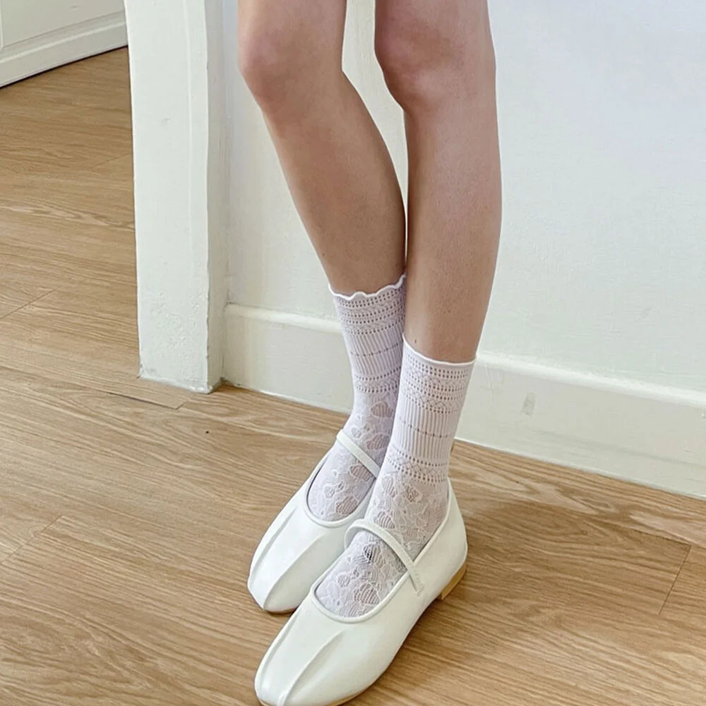 Floral sheer frill socks