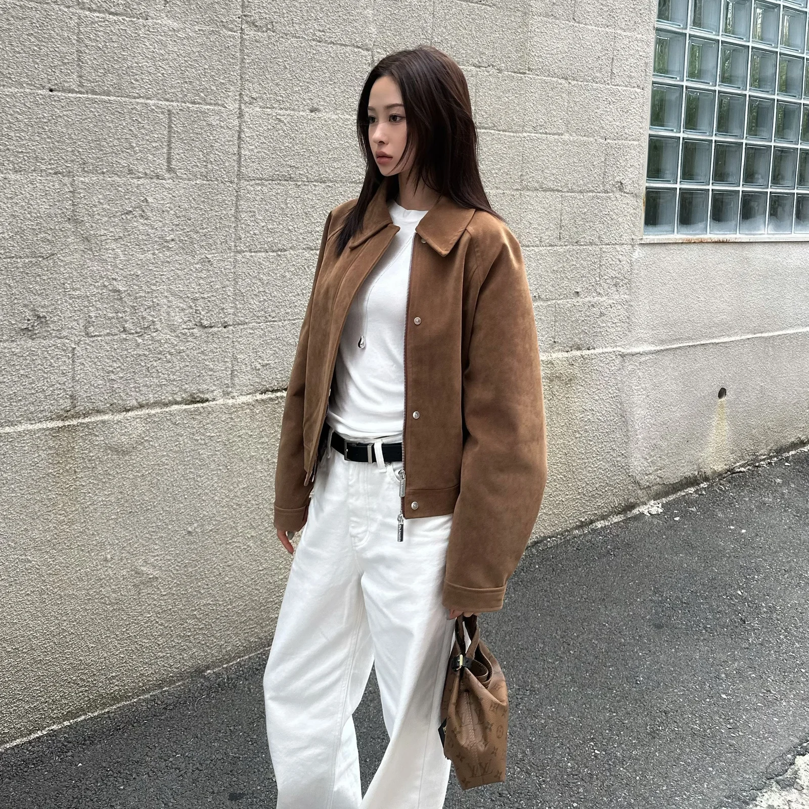 SUEDE PLEATS BOMBER JACKET_CAMEL