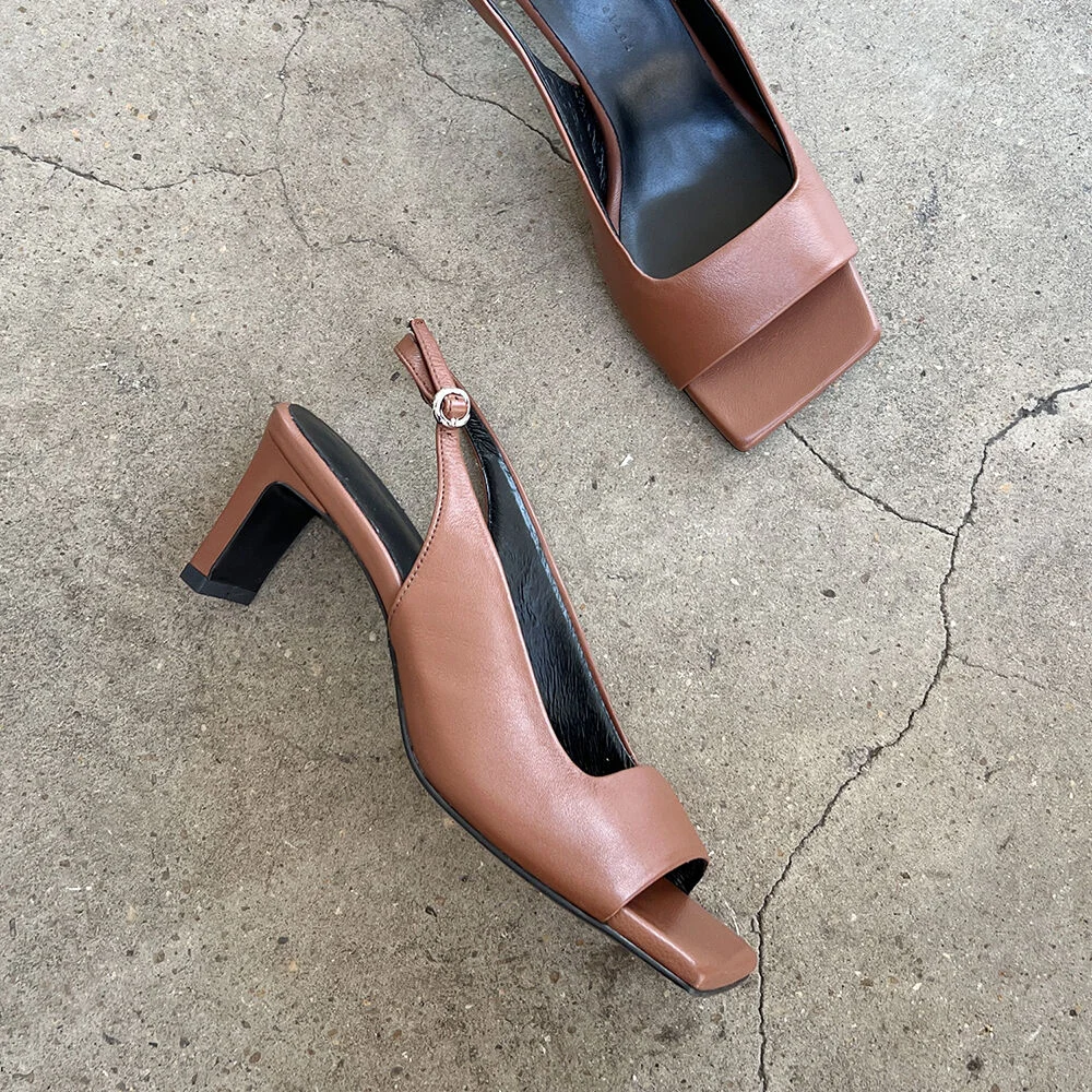 Audrey Slingback Sandals Brown