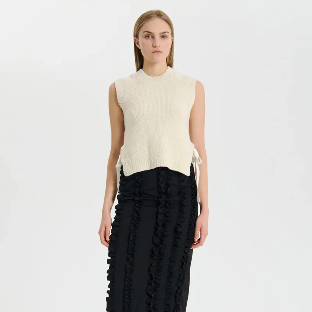 (W) OWEN VEST BOUCLE KNIT (WHITE)