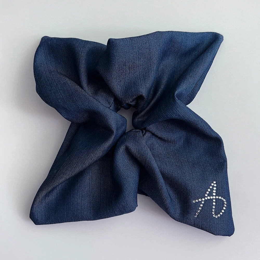 Denim Square Scrunchie / Dark Blue