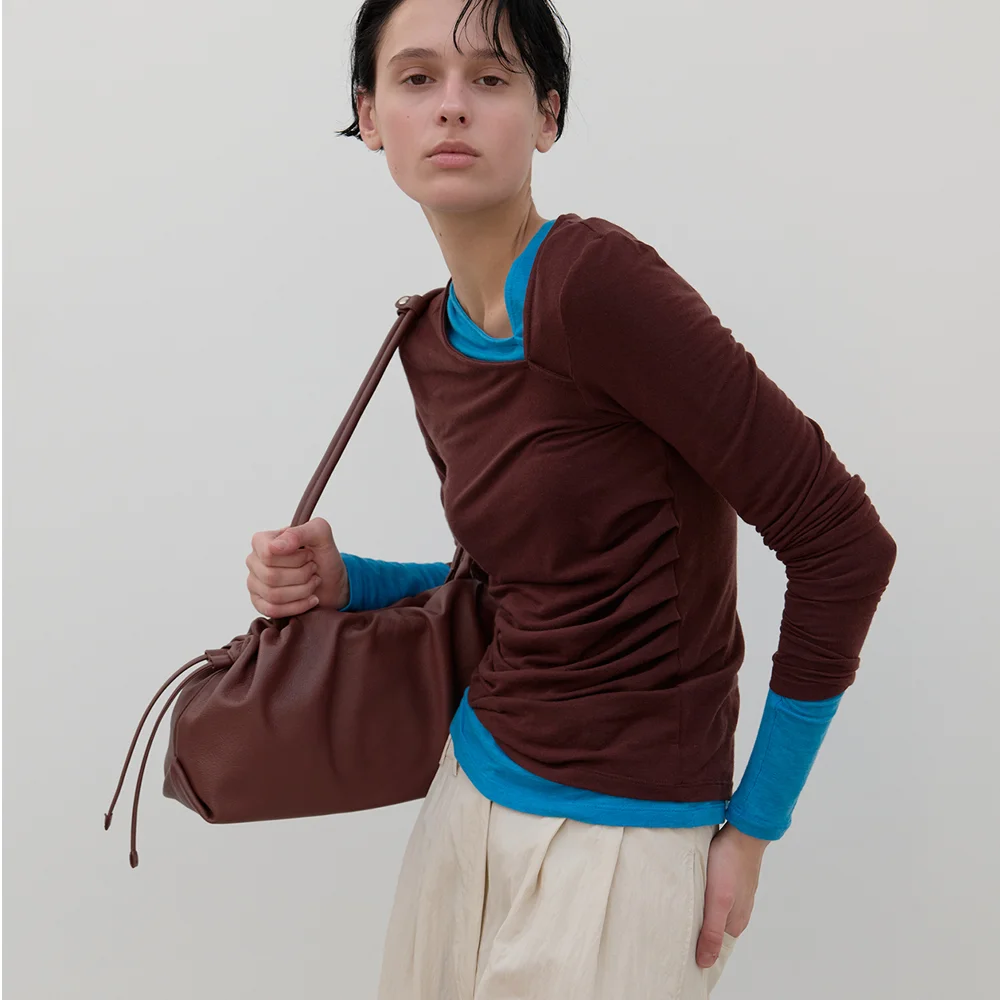 Asymmetric Shirring T-shirt (viva blue)