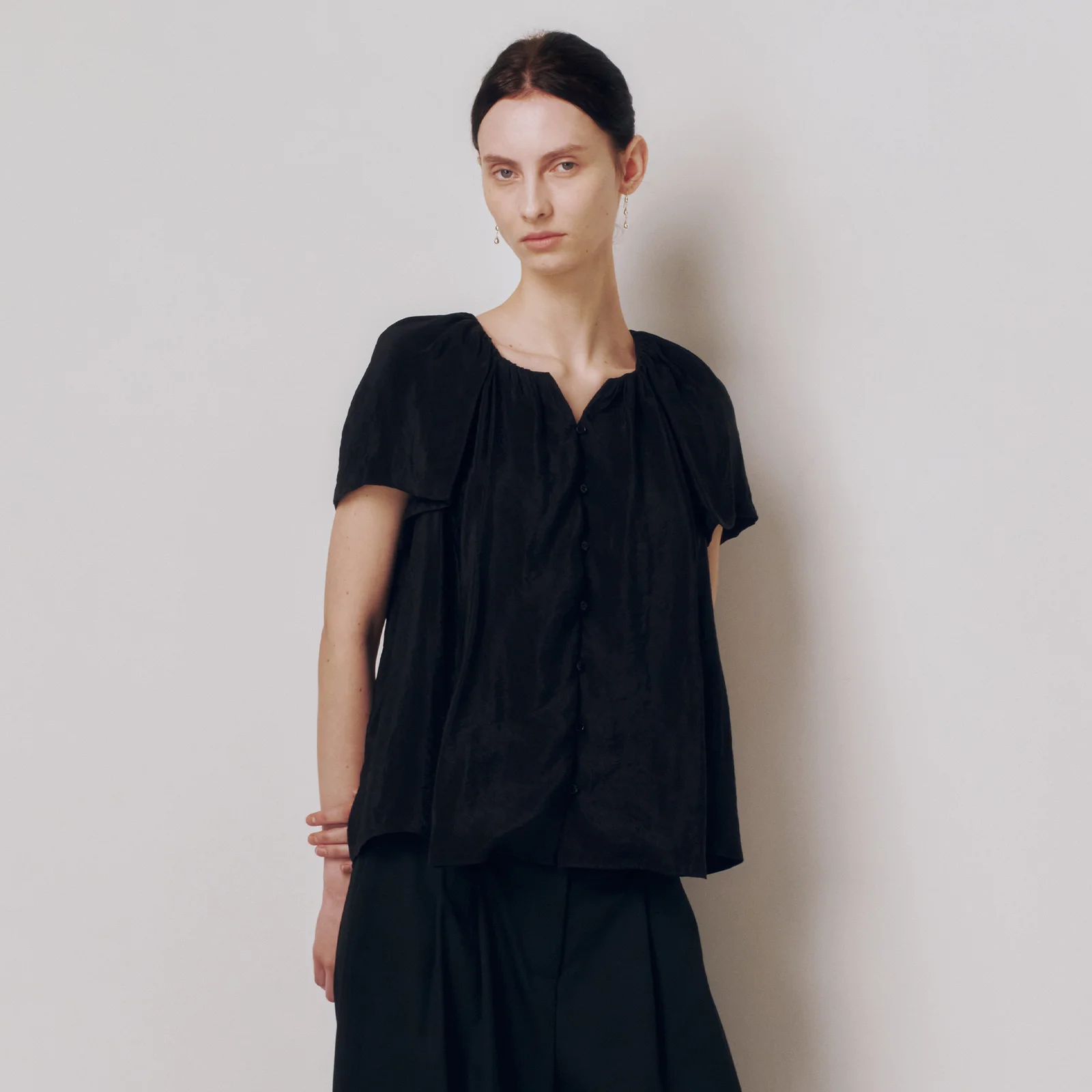Eden Top Midnight black