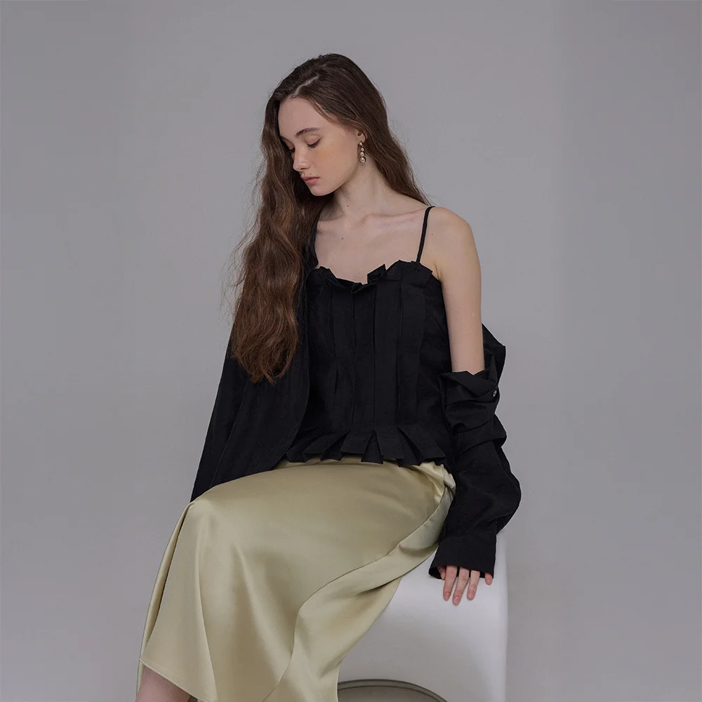 Noy Sleeveless (Black)