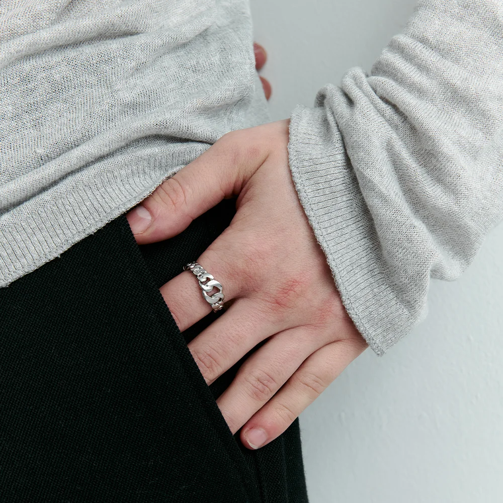 Matte Crescendo Chain Ring_VH2533RI072M