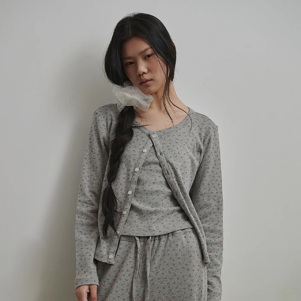 花卉 沖孔針織 開襟外套 灰粉色