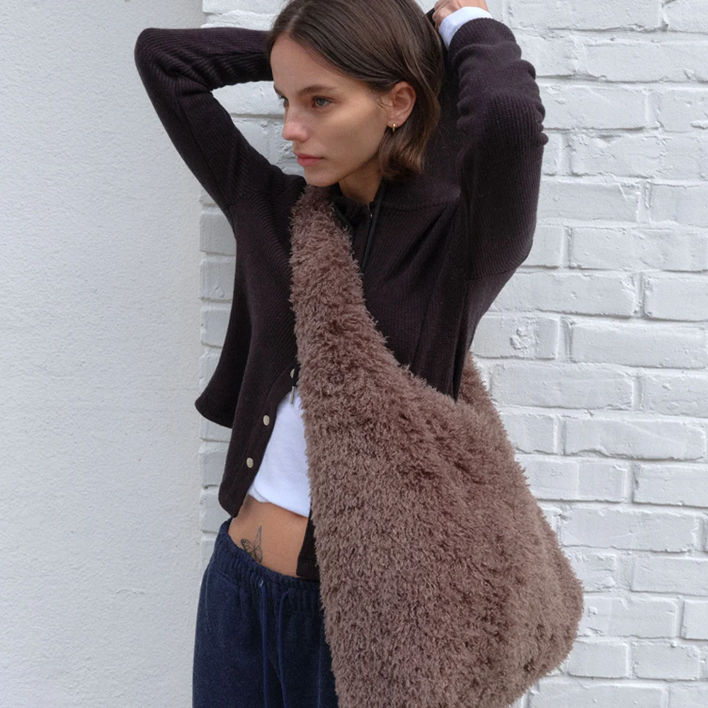 MARY FUR HOBO BAG _BROWN