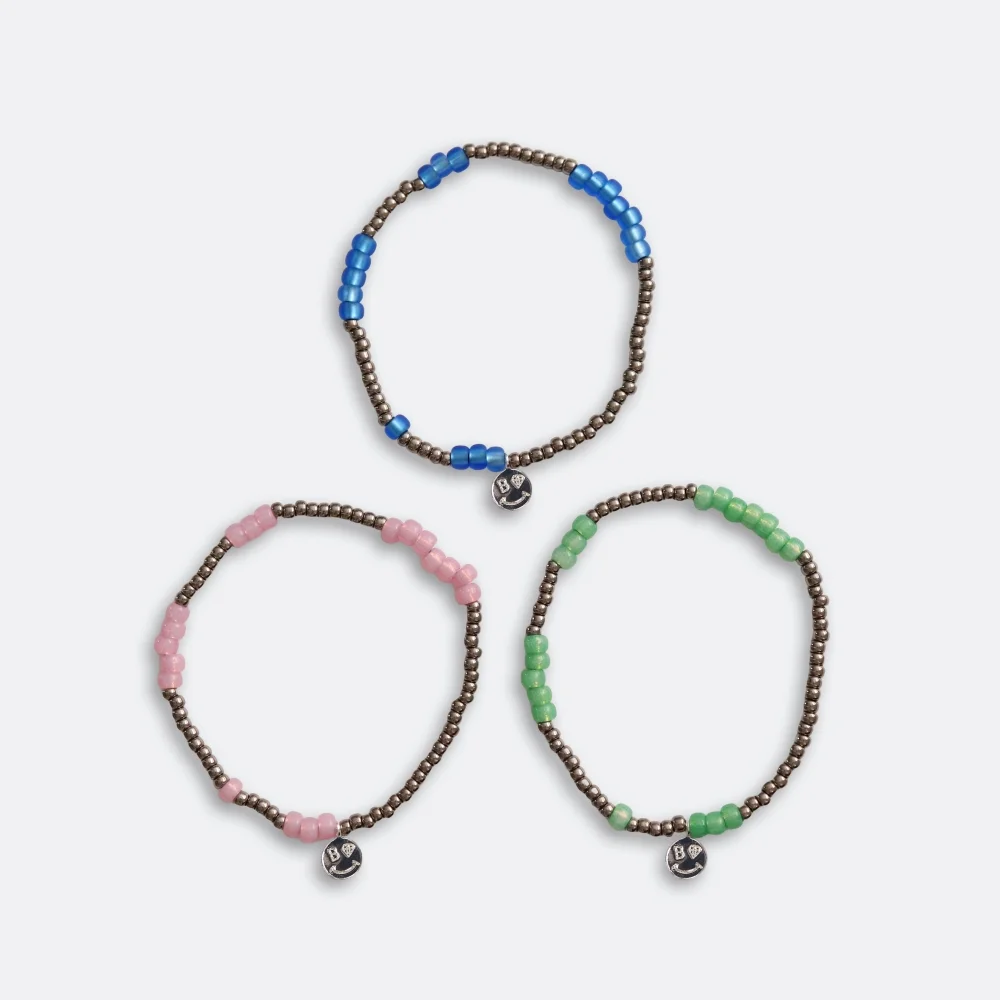 Porta layered pastel beads Bracelet Porta 粉彩色 色 串珠 混搭 笑臉 吊飾 手鏈