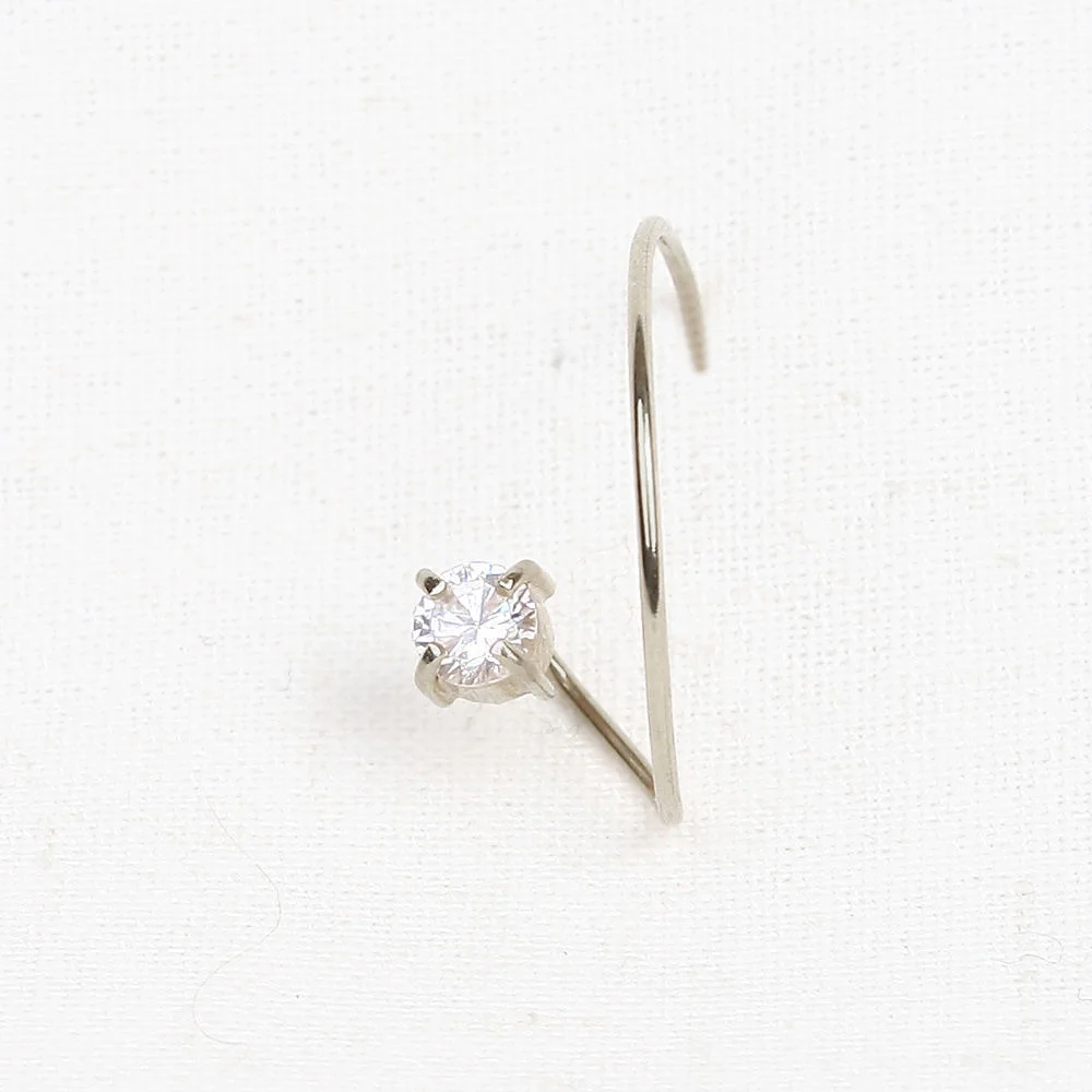 SINLGE WHITE BANGBANG EARRING_1807S