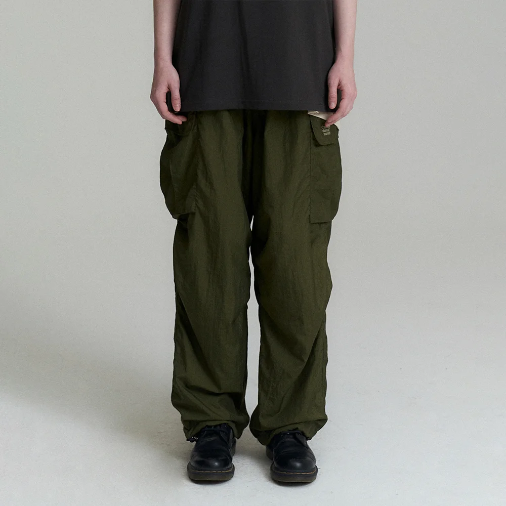 NYLON PIN-TUCK CARGO PANTS - GREEN