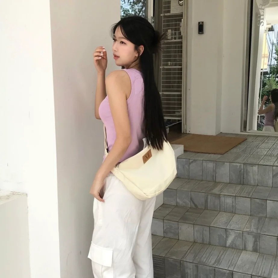 標誌款 標誌 半月 斜揹袋 (2色)