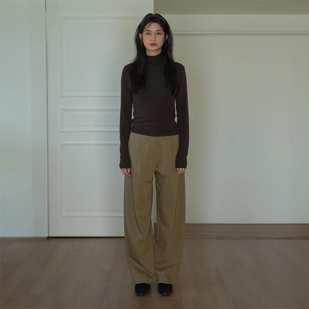 Tory turtleneck T-shirt (Brown)