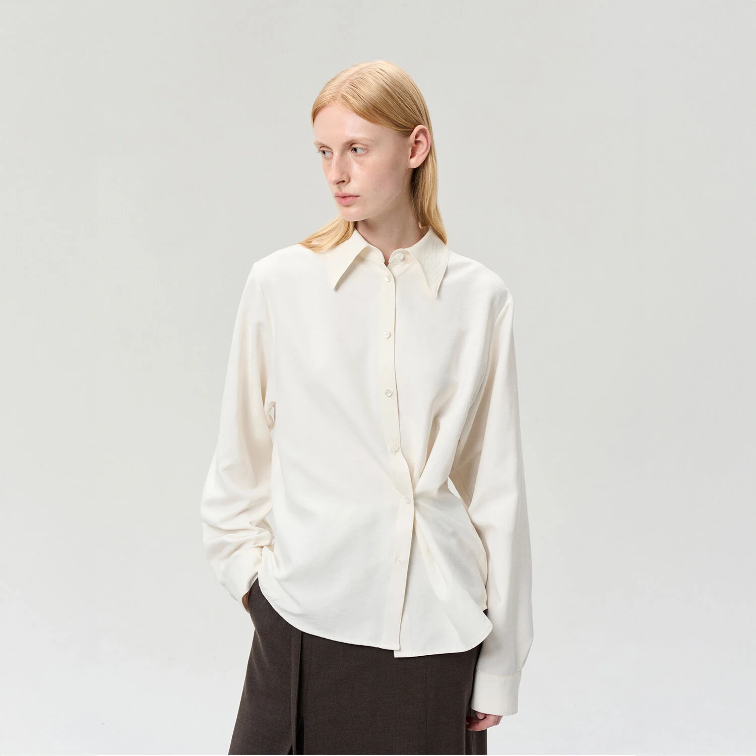 SIDE BUTTON SUEDE SHIRT WHITE