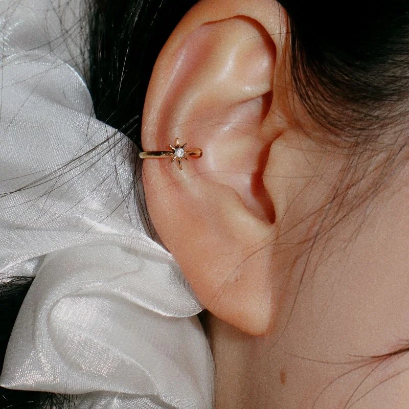 Sparkle ear cuff (2 color) / 閃耀 耳袖