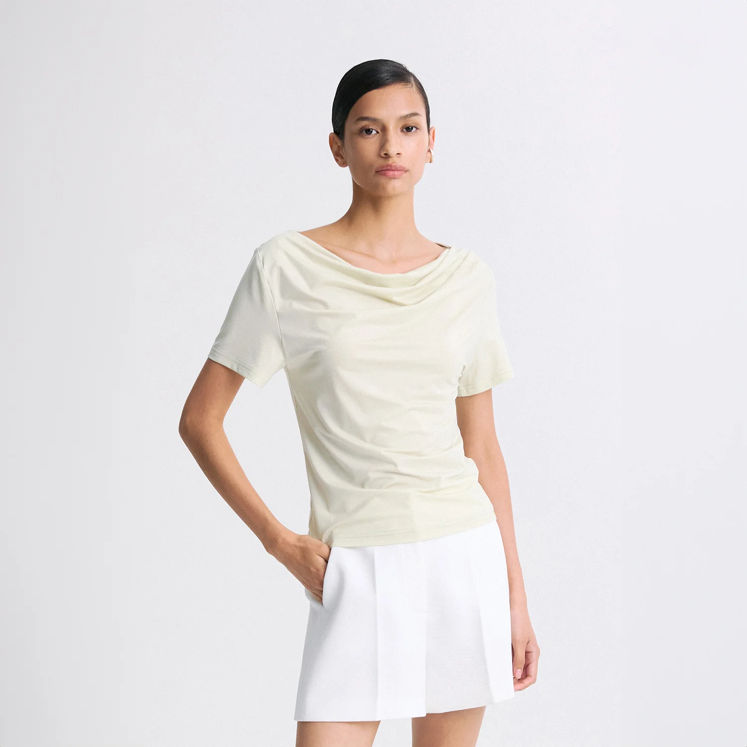 DRAPED HALF-SLEEVE TOP BASIL CREAM