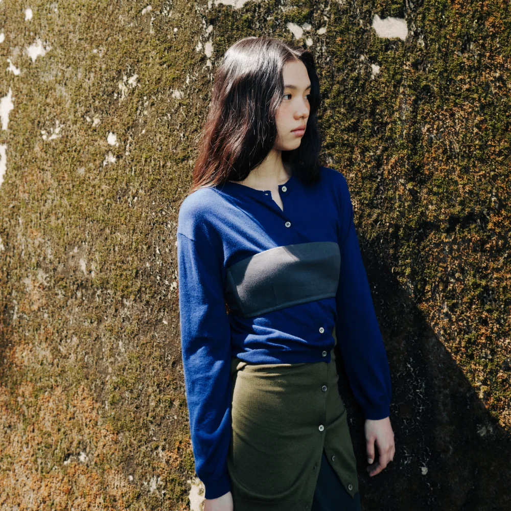 Basic round cardigan (navy)