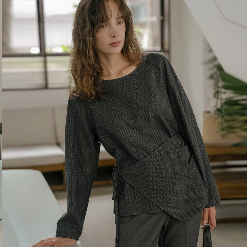 Wrap check blouse _Charcoal